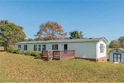 1085 Ashburn Drive, King, NC 27021 - Photo 2