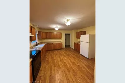 380 Huffman River Lane, Purlear, NC 28665 - Photo 6