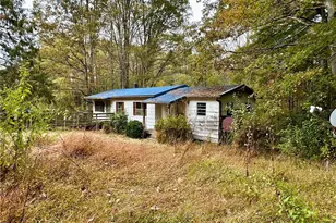 375 Ed Nixon Rd, Thurmond, NC 28683 - Photo 2