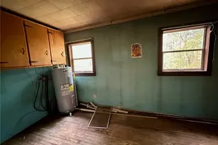 375 Ed Nixon Rd, Thurmond, NC 28683 - Photo 18