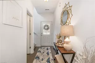 411 Mockingbird Ln, Mebane, NC 27302 - Photo 4