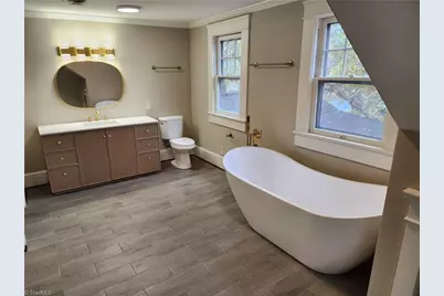 401 N Mendenhall Street, Greensboro, NC 27401 - Photo 12