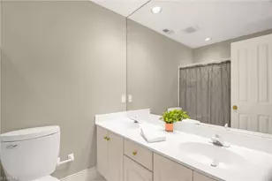 1902 Rockglen Ln, Greensboro, NC 27410 - Photo 32