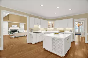 1902 Rockglen Ln, Greensboro, NC 27410 - Photo 14