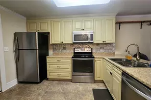 1890 Chickasha Dr, Pfafftown, NC 27040 - Photo 2