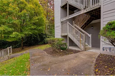 3005 Greystone Point #C, Greensboro, NC 27410 - Photo 32