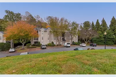 3005 Greystone Point #C, Greensboro, NC 27410 - Photo 2