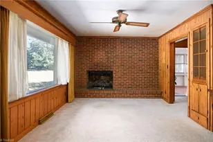 1706 Windsor Dr, High Point, NC 27262 - Photo 6