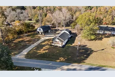 1000 Stemp Everhart Road, Thomasville, NC 27360 - Photo 44