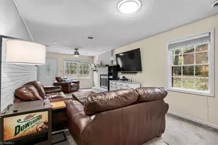 7025 Tree Hollow Rd, Thomasville, NC 27360 - Photo 18