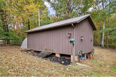 7025 Tree Hollow Road, Thomasville, NC 27360 - Photo 38