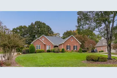 1025 Glen Day Drive, Clemmons, NC 27012 - Photo 2