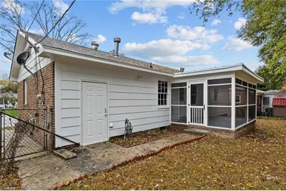 2407 Four Seasons Boulevard, Greensboro, NC 27407 - Photo 32