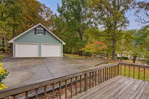 2206 Glenside Dr, Greensboro, NC 27405 - Photo 32