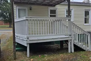 102 W Parker St, Graham, NC 27253 - Photo 6