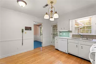 2285 Cherrywood Dr, Clemmons, NC 27012 - Photo 8