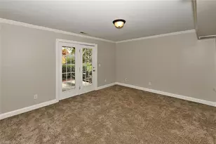 543 N Hiddenbrooke Dr, Advance, NC 27006 - Photo 34