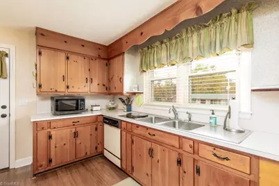 232 Joe Moore Road, Thomasville, NC 27360 - Photo 4