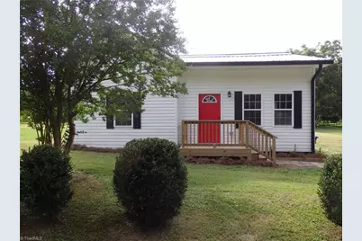 354 Anderson Street, Denton, NC 27239 - Photo 2
