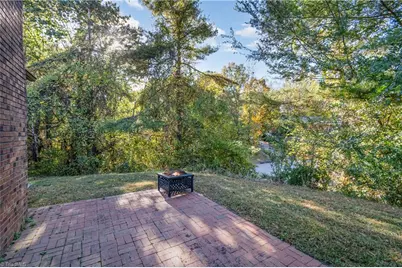 1127 Gatehouse Road, High Point, NC 27262 - Photo 36