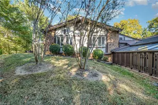 1127 Gatehouse Rd, High Point, NC 27262 - Photo 38