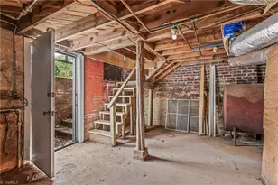 3726 Northampton Dr, Winston-Salem, NC 27105 - Photo 20