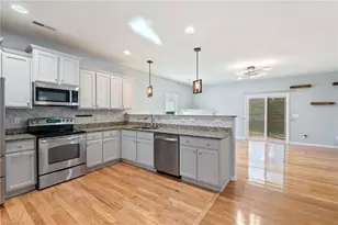 4221 Lochurst Dr, Pfafftown, NC 27040 - Photo 6