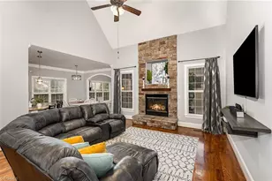 7600 Cedar Chase Dr, Greensboro, NC 27455 - Photo 6