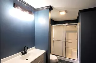 9238 Glen Cross Dr, Kernersville, NC 27284 - Photo 18