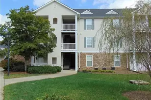 3009 Winston Dr, Burlington, NC 27215 - Photo 2