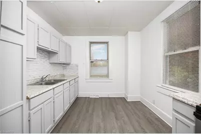 613 N Jackson Avenue, Winston-Salem, NC 27101 - Photo 12