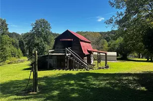 296 Buckwheat Rd, McGrady, NC 28649 - Photo 4