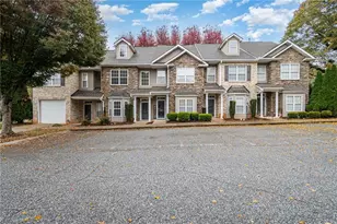 660 Friendway Rd, Greensboro, NC 27410 - Photo 1