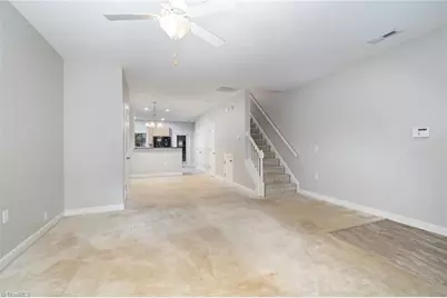 660 Friendway Road, Greensboro, NC 27410 - Photo 4