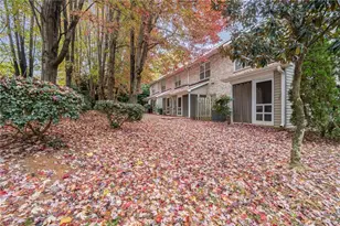 660 Friendway Rd, Greensboro, NC 27410 - Photo 26