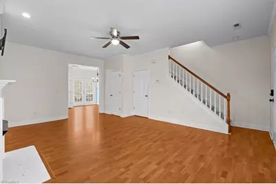 4431 Baylor Street, Greensboro, NC 27455 - Photo 4