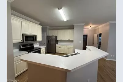 4005 Queens Grant Road, Jamestown, NC 27282 - Photo 8