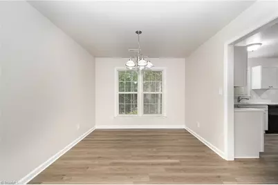7 Queenanne Court, Greensboro, NC 27406 - Photo 6