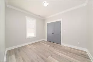 909 Franklin St, Thomasville, NC 27360 - Photo 10