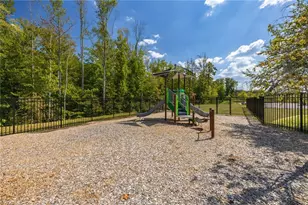 1713 Creekline Dr, Kernersville, NC 27284 - Photo 38