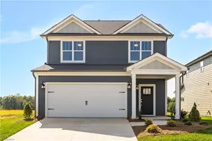 1715 Creekline Dr, Kernersville, NC 27284 - Photo 2