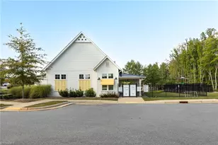 1715 Creekline Dr, Kernersville, NC 27284 - Photo 30