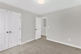 1714 Creekline Dr, Kernersville, NC 27284 - Photo 24