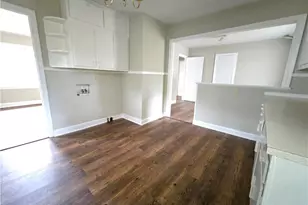 2302 McKinney St, Burlington, NC 27217 - Photo 2