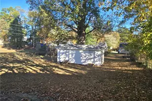 2302 McKinney St, Burlington, NC 27217 - Photo 4