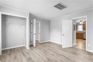 2026 Pine Bluff St, Greensboro, NC 27403 - Photo 22