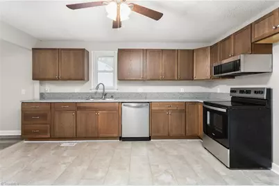 2026 Pine Bluff Street, Greensboro, NC 27403 - Photo 10