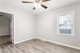 2026 Pine Bluff St, Greensboro, NC 27403 - Photo 24