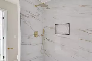 2102 Linda Jones Ave, Greensboro, NC 27401 - Photo 10