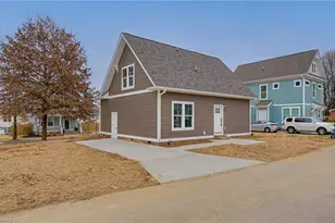 2102 Linda Jones Ave, Greensboro, NC 27401 - Photo 22